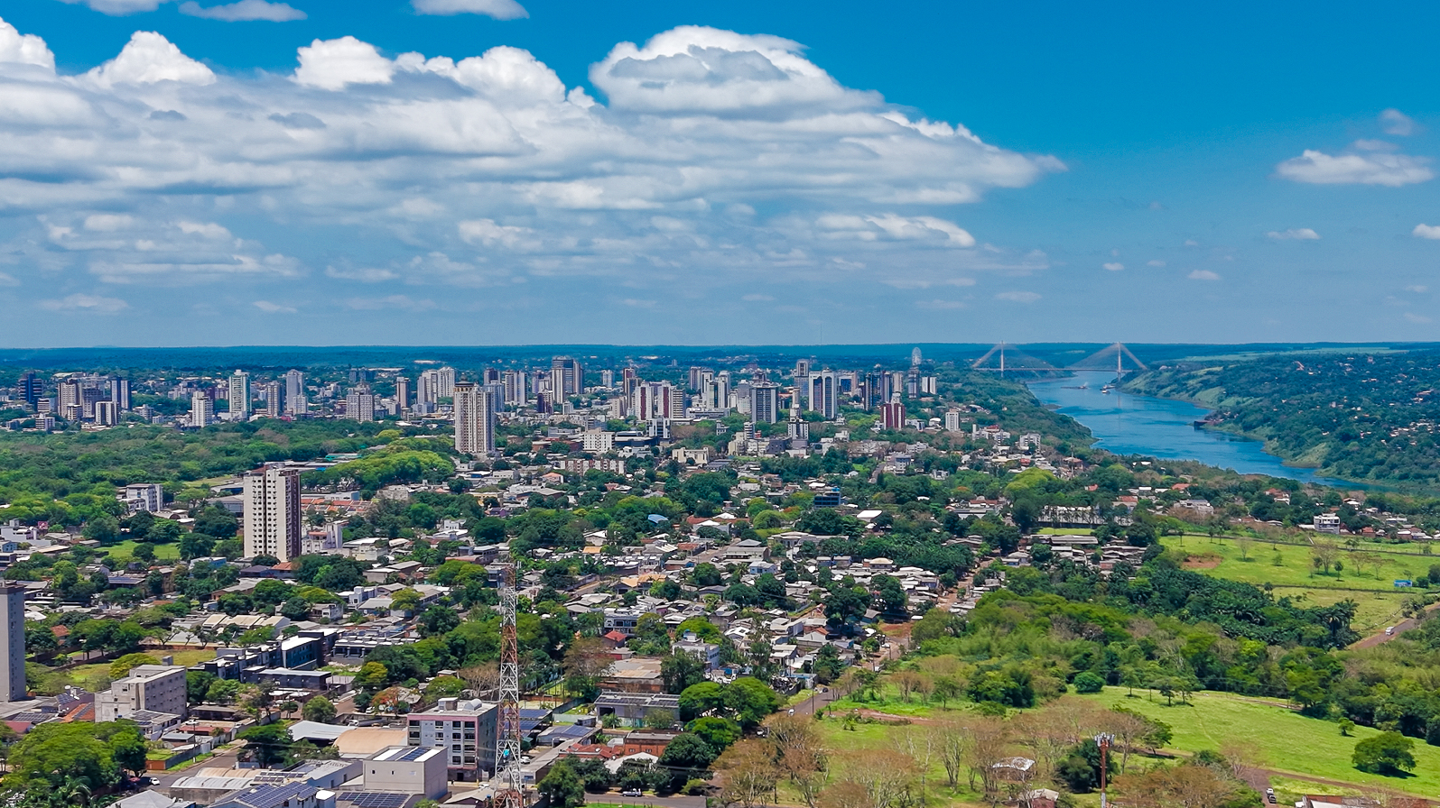 Prefeitura de Foz mantém serviços essenciais durante recesso de Tiradentes