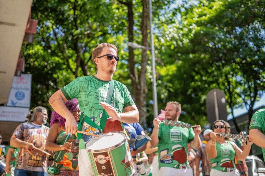 FozFolia começa nesta sexta com shows nacionais e mais de 40 atrações locais