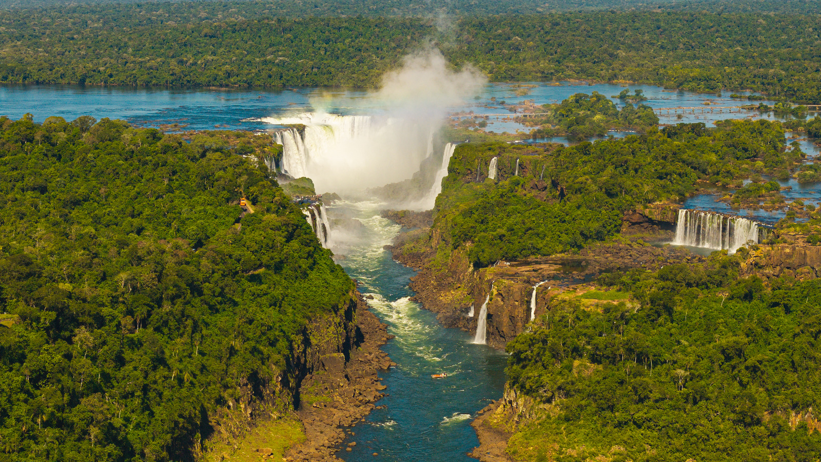 Parque Nacional do Iguaçu é destaque mundial em ranking de turismo natural