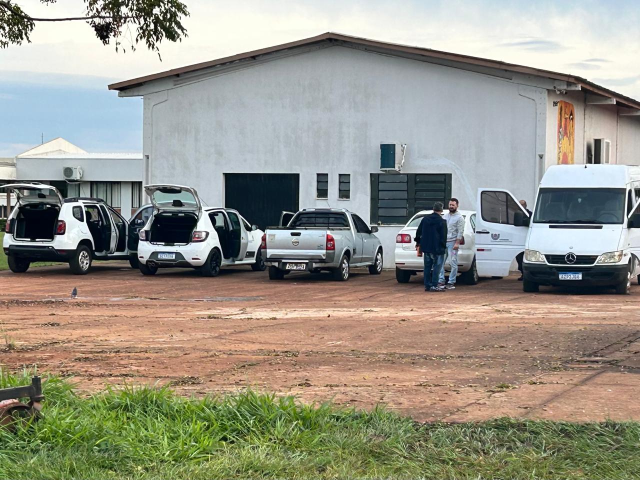 Unioeste abre visitação para veículos e equipamentos que serão leiloados em junho