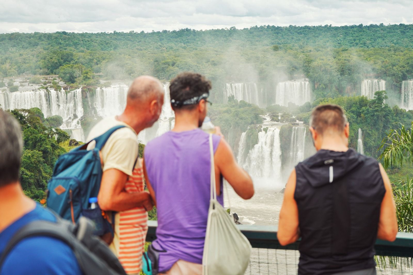 Foz do Iguaçu promove destino e festival da diversidade na LGBT+ Turismo Expo 2026