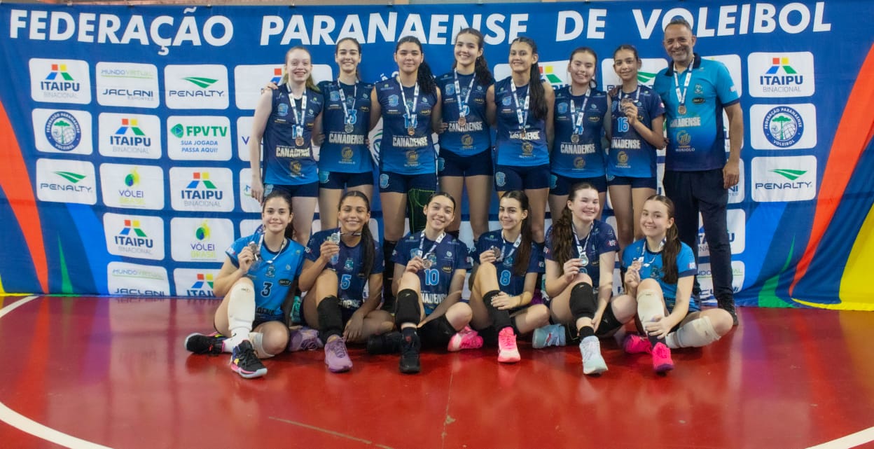 Vôlei feminino de Foz conquista 3º lugar na segunda etapa do Campeonato Regional Oeste