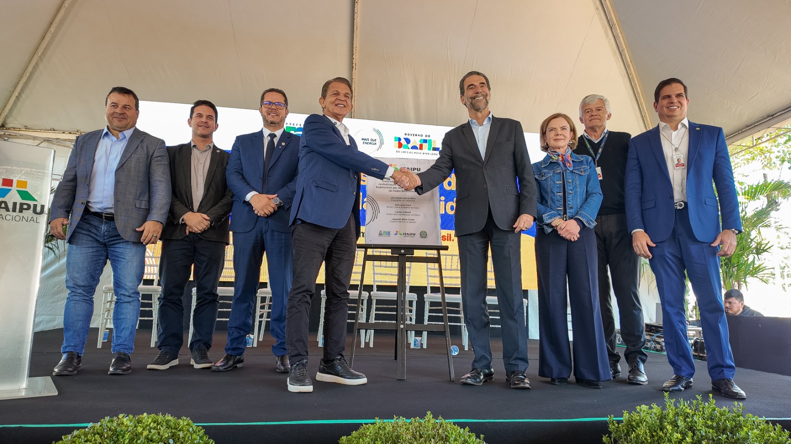 Revitalização da Avenida JK é entregue e amplia mobilidade urbana em Foz do Iguaçu